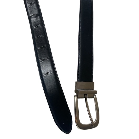 Perry Ellis Black Leather Belt 42/105 - Picture 2 of 10